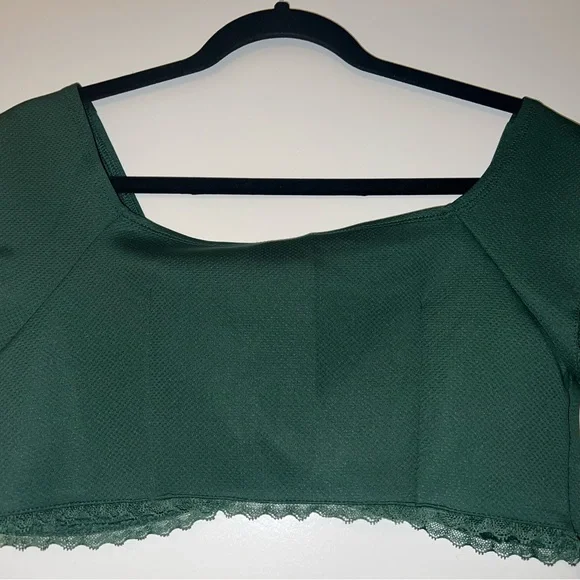 Crop top blouse - Picture 2 of 5